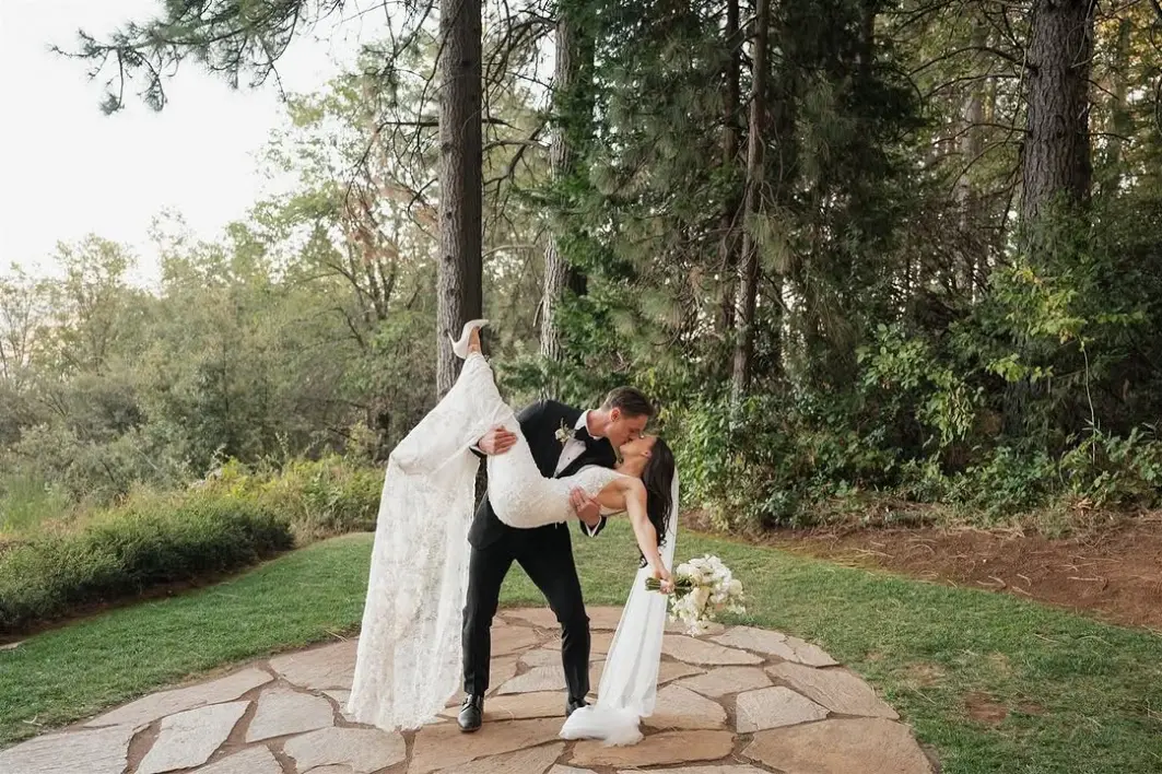 forest house lodge weddings